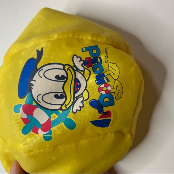 Disney Donald Duck Mini Beanbag Chair 14cm - Picture 5 of 6